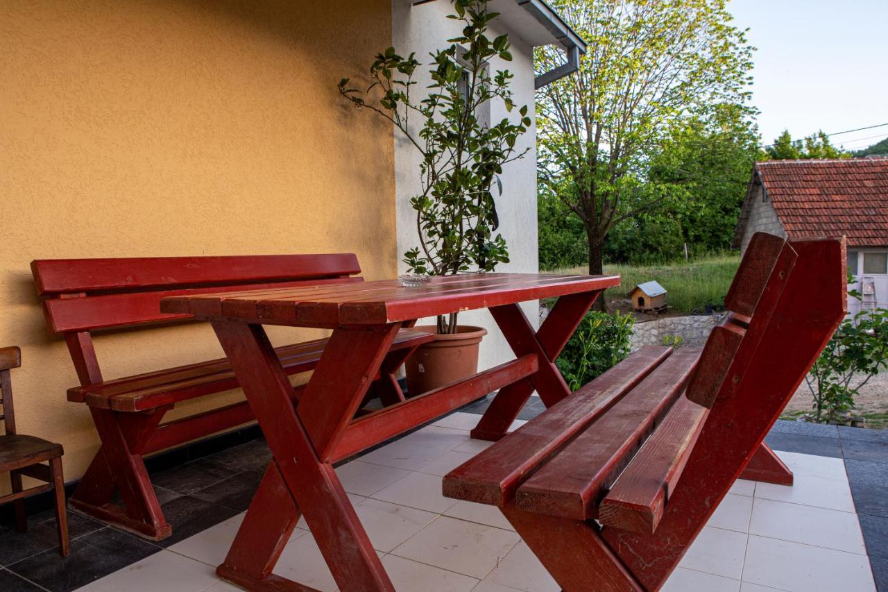 Gazdinstvo Tadic Niksic Exterior foto